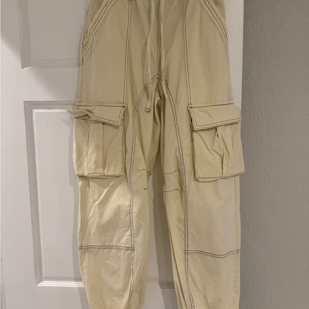 Zara Beige Cargo Pants